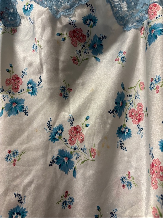 Victoria's Secret White Satin Slip with Blue Lace Accents - Picture 4 of 4